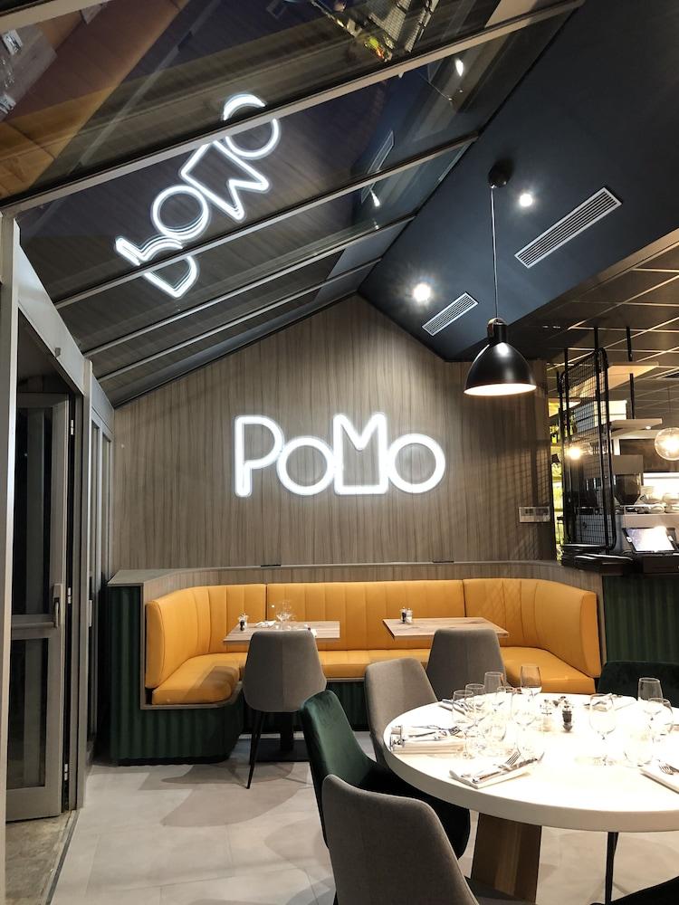 Pomo Hotel & Restaurant Echirolles Exterior photo